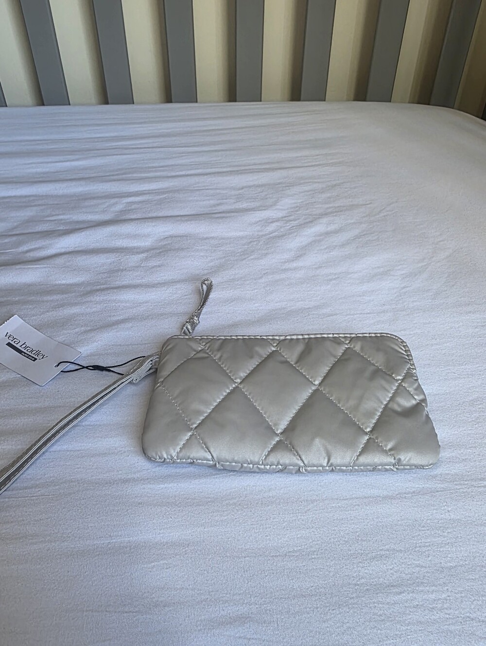 Vera Bradley Essential Zip Quilted Wristlet Clutch in Oyster Mushroom NWT